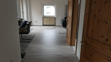 Wohnung zur Miete 720 € 2,5 Zimmer 73 m² 2. Geschoss Untermainbach Rednitzhembach 91126