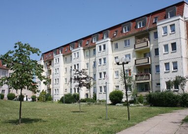 Wohnung zur Miete 245 € 2 Zimmer 43,2 m² Erdgeschoss Pienestraße 5 Oschersleben Oschersleben 39387