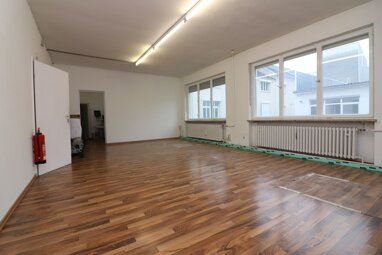 Büro-/Praxisfläche zur Miete 990 € 2 Zimmer 90,2 m² Bürofläche Zellerau Würzburg 97082