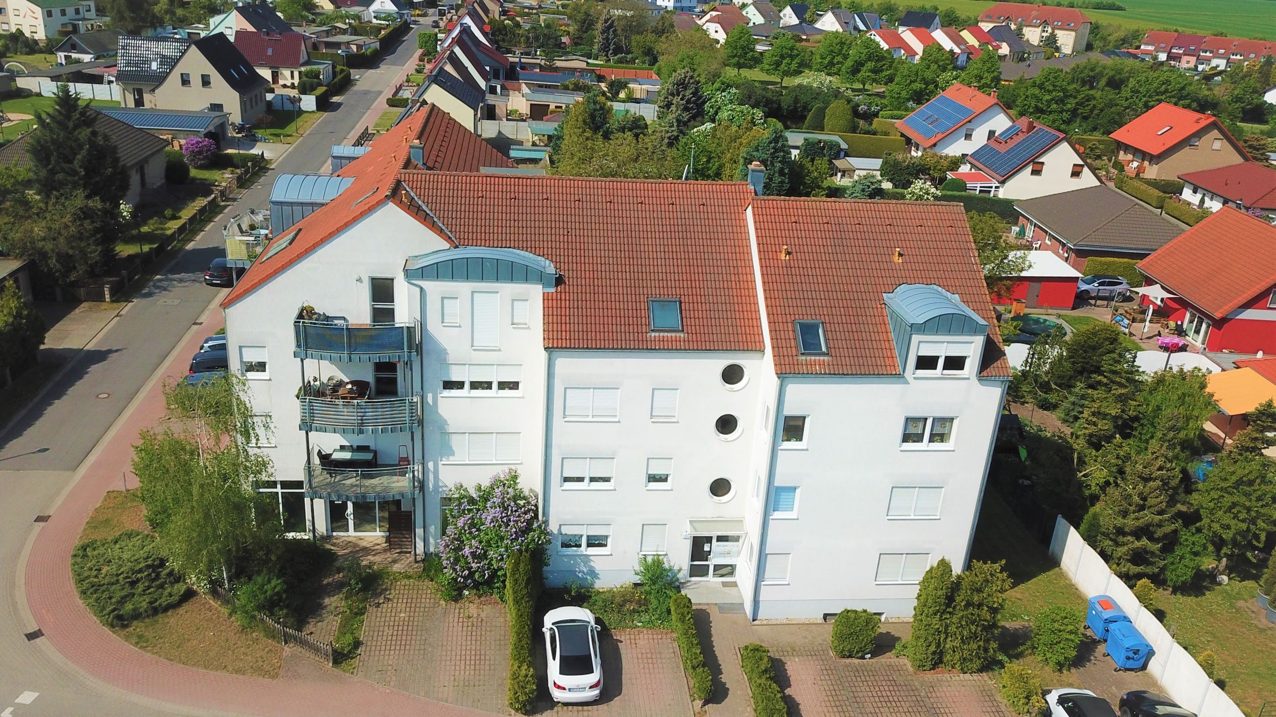 Wohnung zum Kauf 83.850 € 3 Zimmer 78,6 m²<br/>Wohnfläche 1. Stock<br/>Geschoss Thalheim Bitterfeld-Wolfen OT Thalheim 06766
