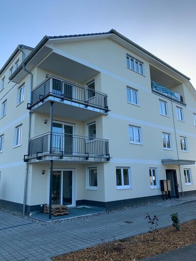 Wohnung zur Miete 946,63 € 3 Zimmer 75,7 m² Thomas-Müntzer-Strasse 20b Ladebow Greifswald 17493