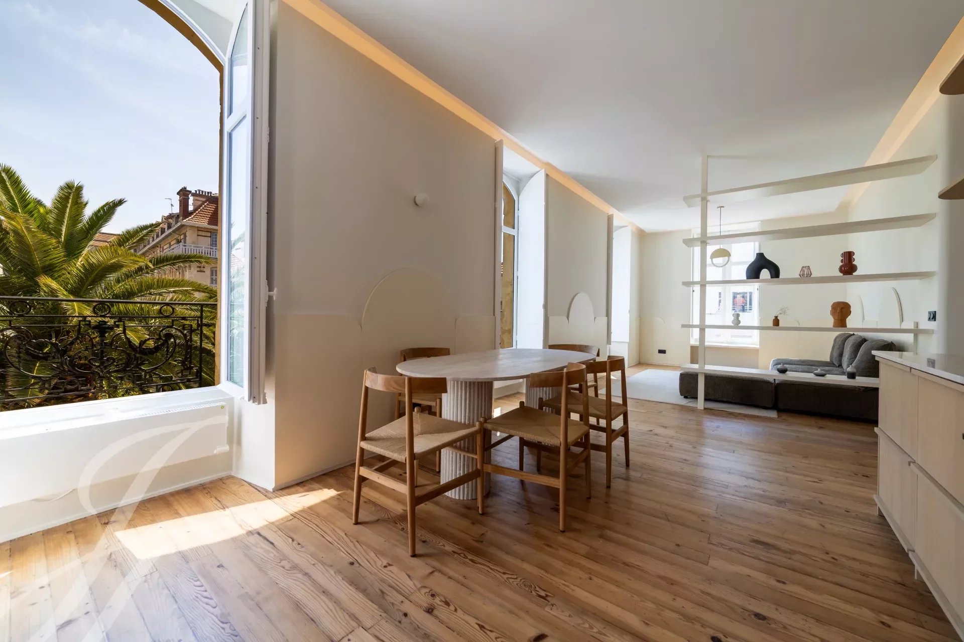 Studio zum Kauf provisionsfrei 1.080.000 € 3 Zimmer 75 m²<br/>Wohnfläche 2.<br/>Geschoss Front de Mer Biarritz 64200