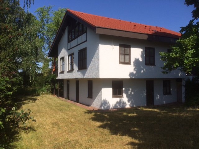 Einfamilienhaus zum Kauf 8 Zimmer 290 m²<br/>Wohnfläche 1.224 m²<br/>Grundstück Falkendorf Aurachtal 91086