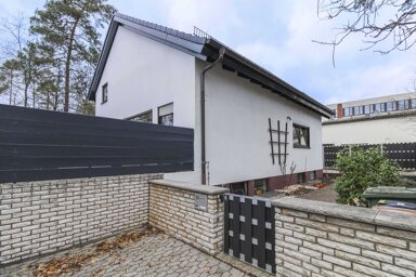 Einfamilienhaus zum Kauf 680.000 € 4 Zimmer 143,1 m² 578,1 m² Grundstück frei ab 01.01.2025 Feucht Feucht 90537