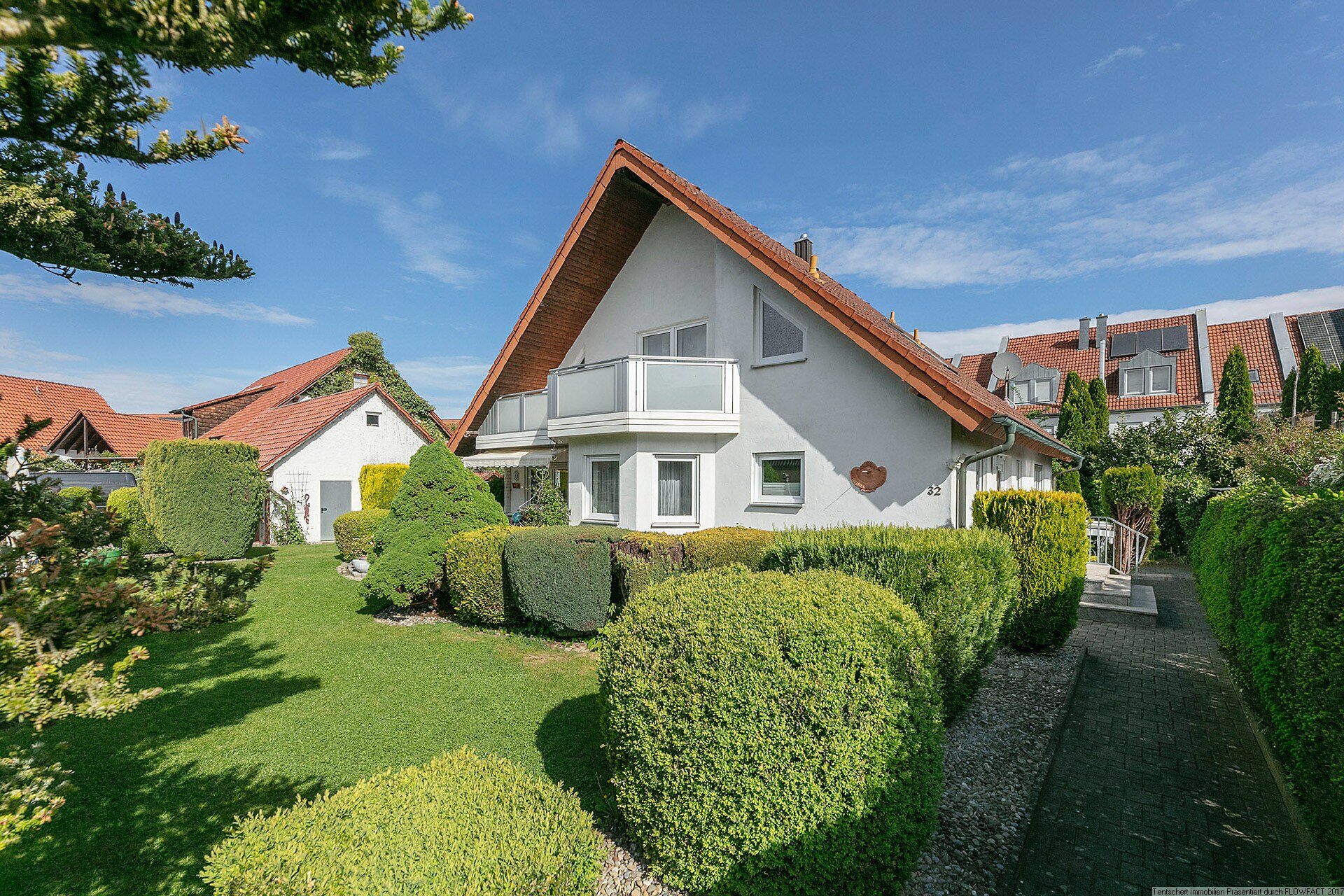 Mehrfamilienhaus zum Kauf 799.000 € 7,5 Zimmer 237,2 m²<br/>Wohnfläche 720 m²<br/>Grundstück Donaustetten Ulm 89079