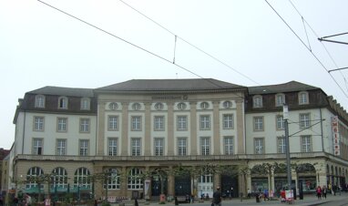 Wohnung zur Miete Königsplatz 32-34 City Kassel 34117