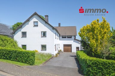 Mehrfamilienhaus zum Kauf 399.000 € 9 Zimmer 206 m² 8.077 m² Grundstück Steckenborn Simmerath 52152