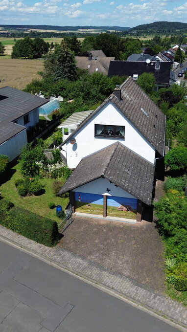 Einfamilienhaus zum Kauf 475.000 € 5 Zimmer 108,9 m² 1.008 m² Grundstück frei ab sofort Hainchen Limeshain 63694