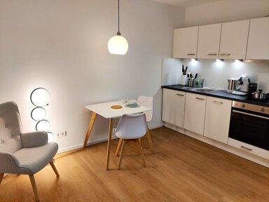 Wohnung zur Miete 790 € 1 Zimmer 26 m² Geschoss 2/5 Bärenschanze Nürnberg 90429