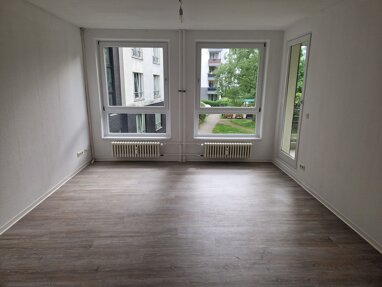 Wohnung zur Miete 1.149 € 3 Zimmer 79,6 m² 1. Geschoss Simon-Bolivar-Straße 17 Alt-Hohenschönhausen Berlin 13055