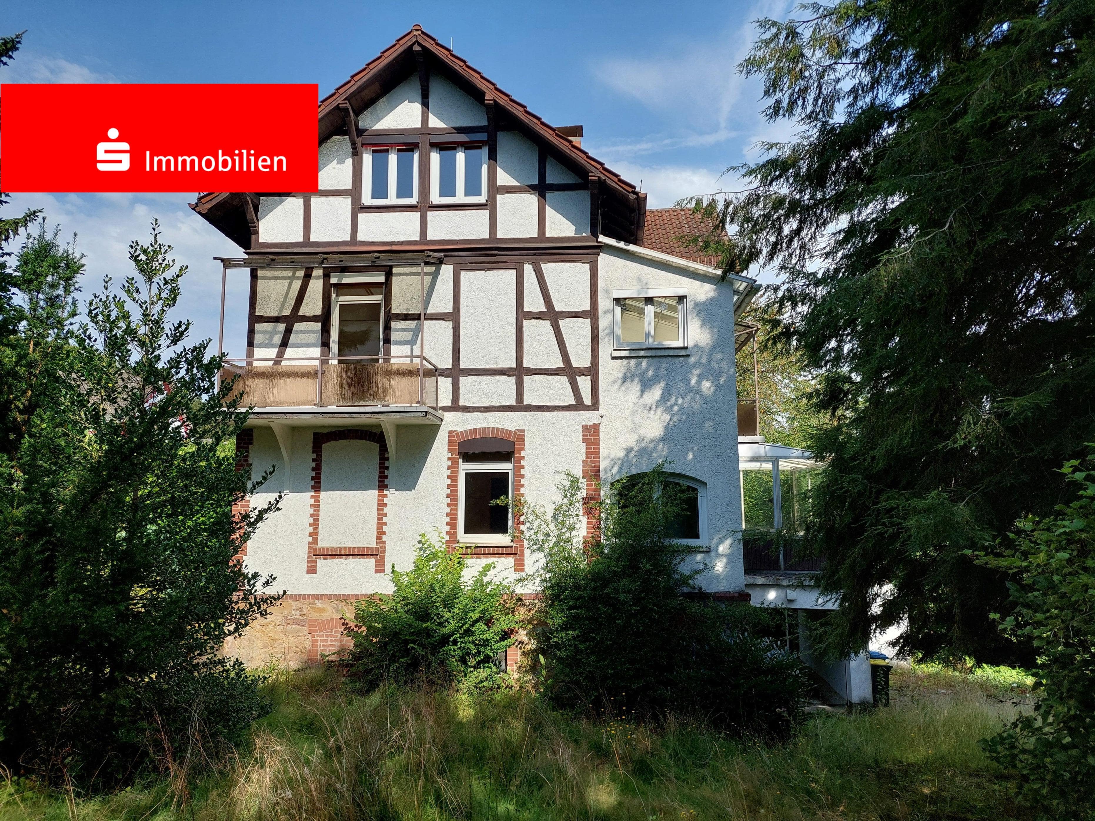 Villa zum Kauf 795.000 € 6,5 Zimmer 178 m²<br/>Wohnfläche 2.114 m²<br/>Grundstück ab sofort<br/>Verfügbarkeit Niedernhausen Niedernhausen 65527