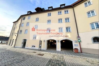 Laden zum Kauf 220.000 € 2 Zimmer Traunstein Traunstein 83278