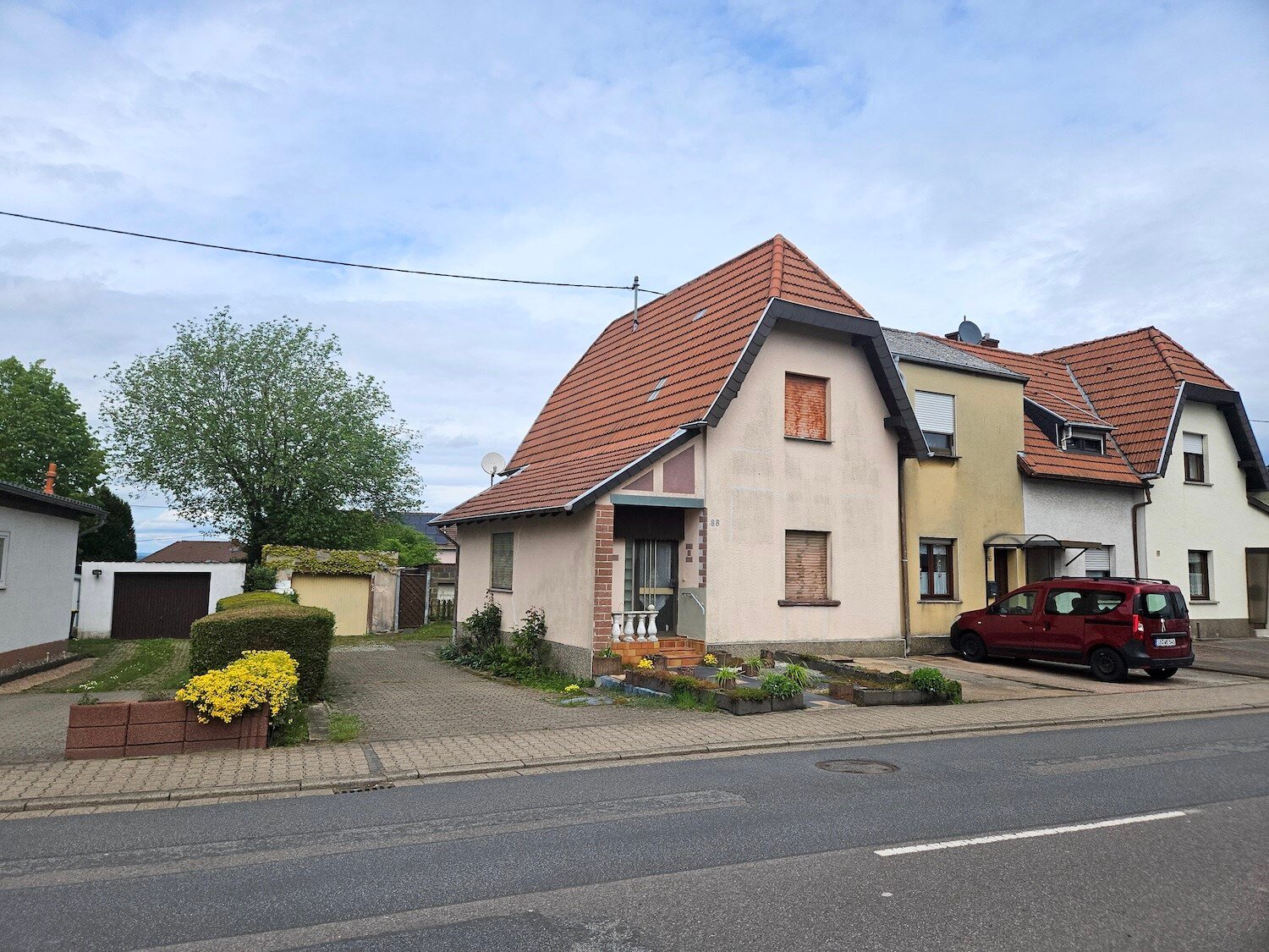 Einfamilienhaus zum Kauf 69.000 € 3 Zimmer 68 m²<br/>Wohnfläche 430 m²<br/>Grundstück Göttelborn Quierschied 66287