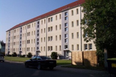 Wohnung zur Miete 270 € 2 Zimmer 46 m² Lomler Str. 7 Zwenkau Zwenkau 04442