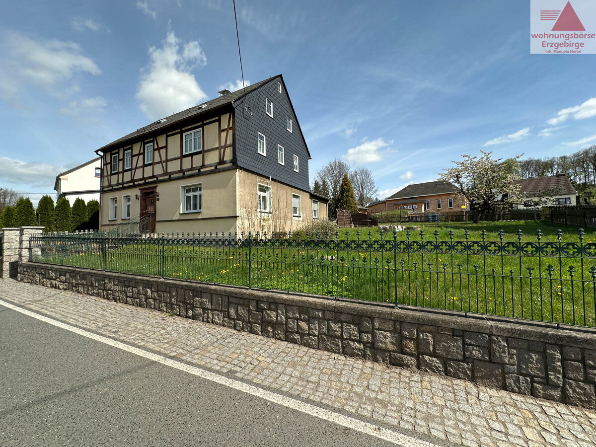 Mehrfamilienhaus zum Kauf 169.000 € 10 Zimmer 110 m²<br/>Wohnfläche 977 m²<br/>Grundstück Thierfeld Hartenstein Thierfeld 08118