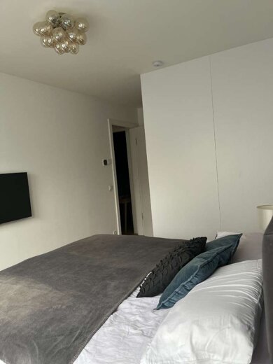 Wohnung zur Miete 463 € 1,5 Zimmer 36 m² Fellbach Fellbach 70734