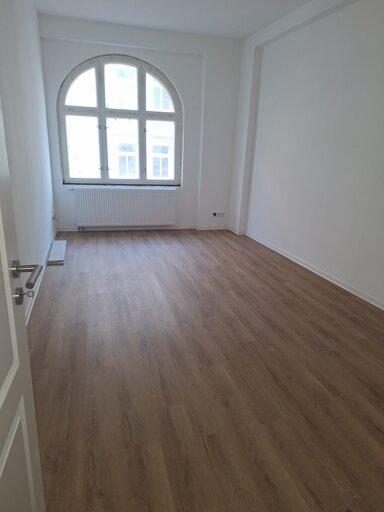 Wohnung zur Miete 850 € 4 Zimmer 110 m² 1. Geschoss frei ab sofort Weingasse 8 Nicolaiviertel Freiberg 09599