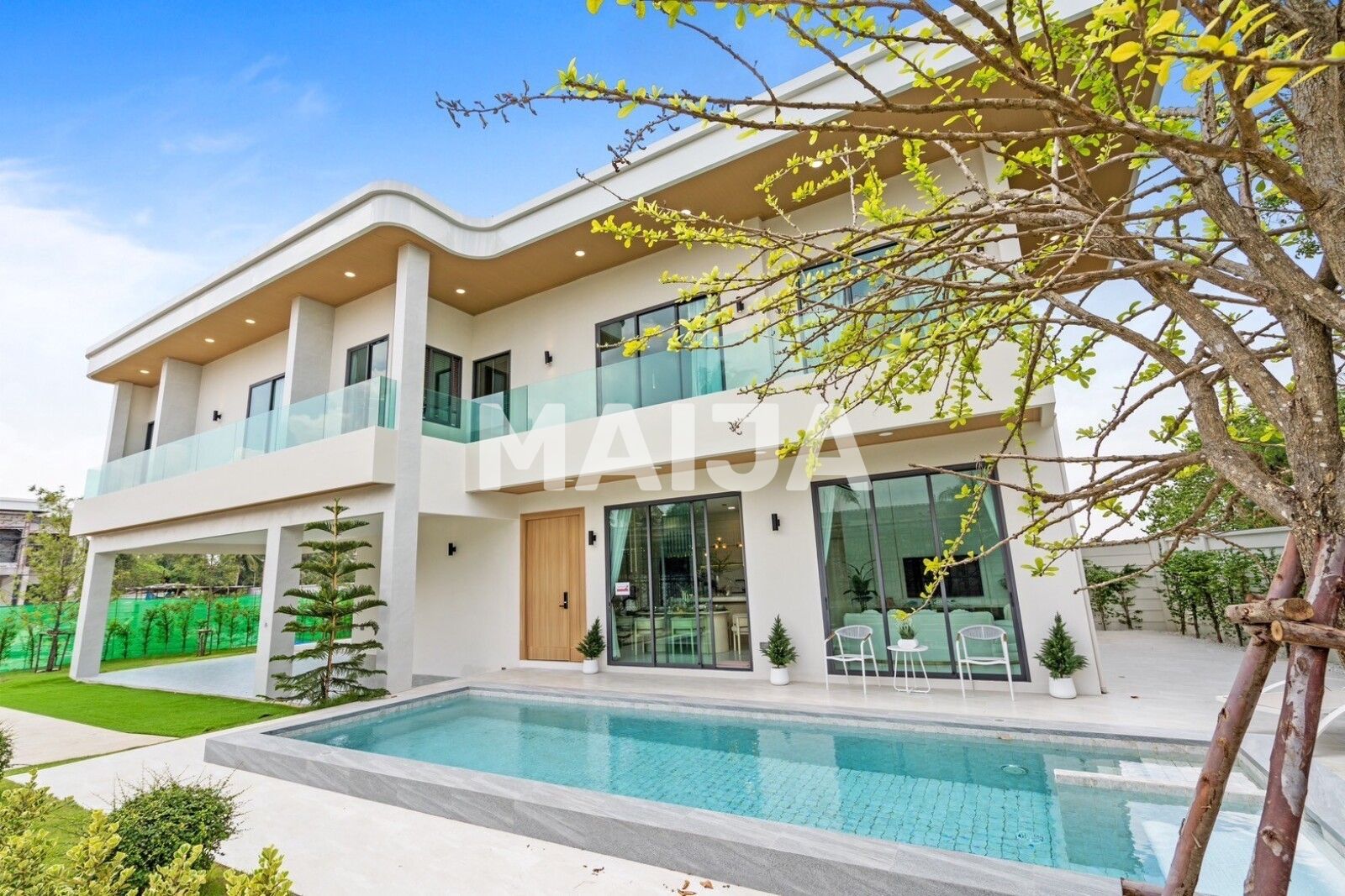 Villa zum Kauf 479.908,81 € 5 Zimmer 450 m²<br/>Wohnfläche Pattaya 20150