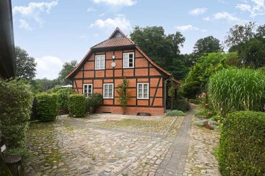 Einfamilienhaus zum Kauf 435.000 € 7 Zimmer 160 m² 1.580 m² Grundstück Höfer Höfer-Kr Celle 29361