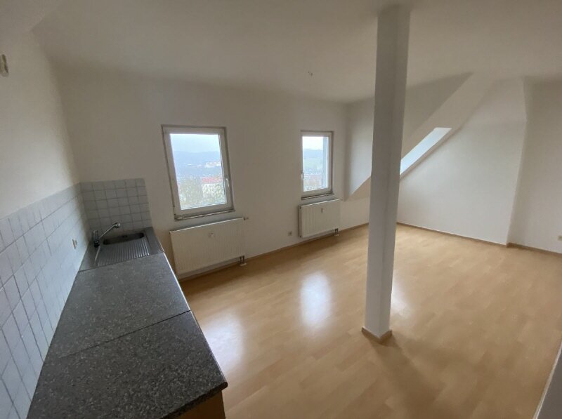 Wohnung zum Kauf 50.000 € 2 Zimmer 42,6 m²<br/>Wohnfläche Pestalozzistraße 21 Neundorfer Vorstadt Plauen 08523