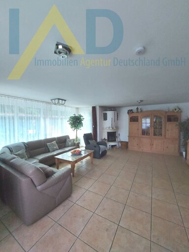 Einfamilienhaus zum Kauf 1.250.000 € 8,5 Zimmer 283 m² 2.320 m² Grundstück Schönbrunn Landshut 84036