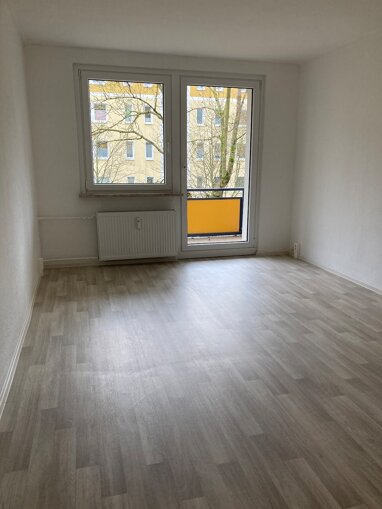Wohnung zur Miete 321 € 3 Zimmer 60,5 m² 1. Geschoss Kastanienweg 31 Bernburg Bernburg (Saale) 06406