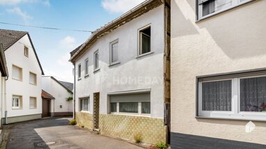 Reihenmittelhaus zum Kauf 225.000 € 4 Zimmer 103 m² 122 m² Grundstück Delkenheim - Mitte Wiesbaden 65205