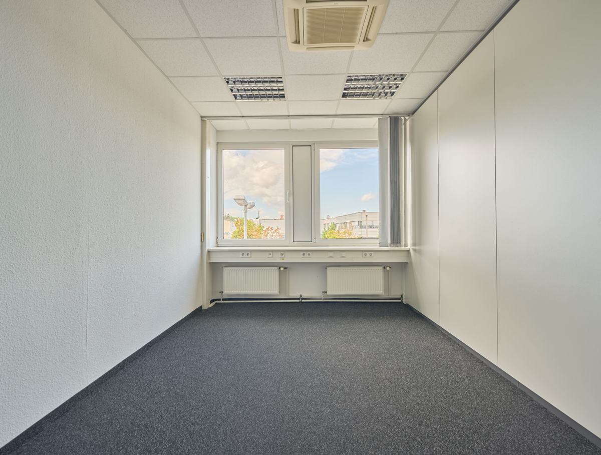 Bürofläche zur Miete 6,50 € 73,4 m² Bürofläche teilbar ab 73,4 m² Schleifbachweg 49-53 Öhringen Öhringen 74613