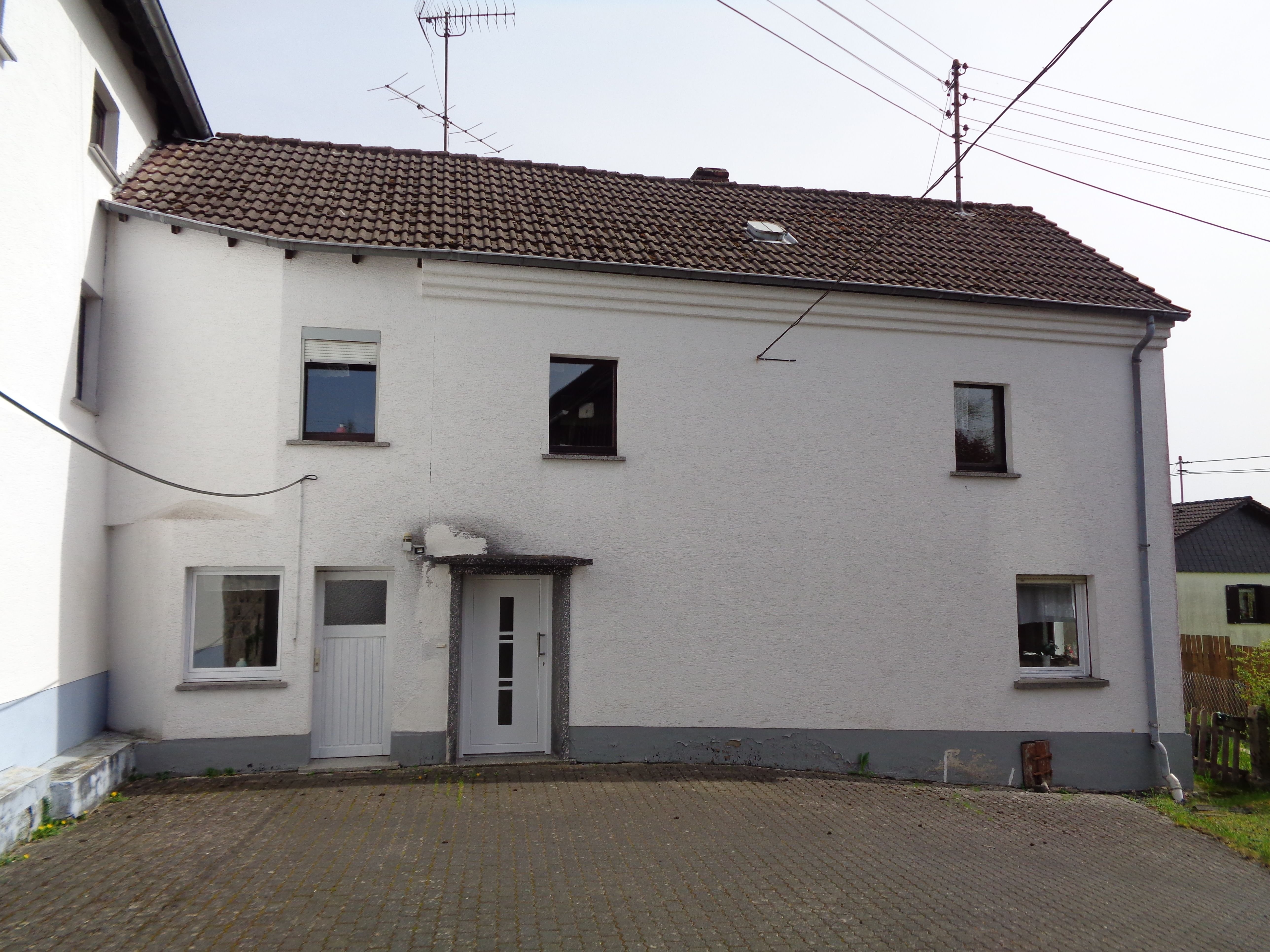 Haus zum Kauf 91.000 € 5 Zimmer 131 m²<br/>Wohnfläche 475 m²<br/>Grundstück Ab sofort<br/>Verfügbarkeit Werlenbach Dürrholz 56307