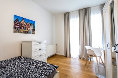 WG-Zimmer zur Miete Wohnen auf Zeit 450 € 9 m² EG frei ab sofort Homburger Hohl 00 Bonames Frankfurt am Main 60437