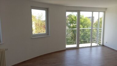 Wohnung zur Miete 315 € 2 Zimmer 52,4 m² 2. Geschoss frei ab sofort Gutenbergstr. Innerstädtischer Bereich Süd 31 Dessau-Roßlau 06842