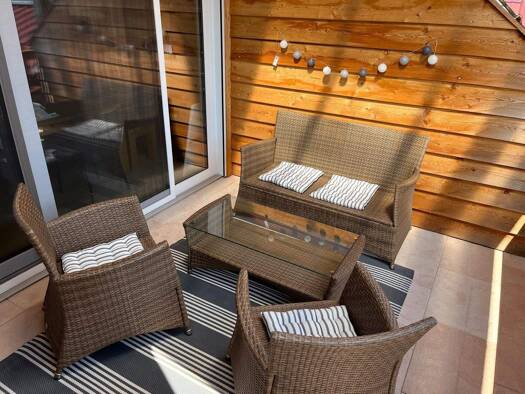 Mehrfamilienhaus zum Kauf 550.000 € 9 Zimmer 420 m² 7.346 m² Grundstück frei ab sofort Niederstetten 97996