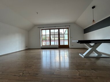 Wohnung zum Kauf 286.000 € 2,5 Zimmer 80 m² 2. Geschoss frei ab sofort Buckenhofen Forchheim 91301