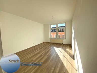 Wohnung zur Miete 520 € 3 Zimmer 82 m² 2. Geschoss frei ab sofort Annenstr. 51 Schloßberg Plauen 08523