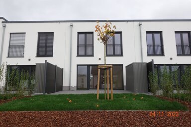 Reihenmittelhaus zum Kauf provisionsfrei 689.500 € 4 Zimmer 130,2 m² 254,3 m² Grundstück Gerd-Schaeidt-Straße Filsch 1 Trier 54296