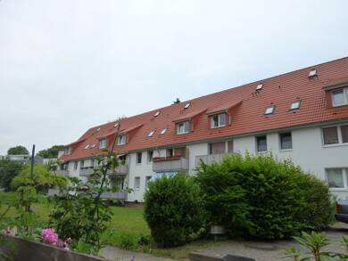 Wohnung zur Miete 572 € 2 Zimmer 46 m² Dachgeschoss frei ab 01.09.2025 Schillerstr. 49 Innenstadt, Bez. 7 Geesthacht 21502