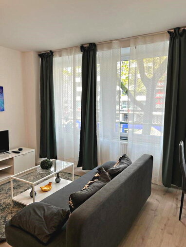 Wohnung zur Miete Wohnen auf Zeit 730 € 1,5 Zimmer 41 m² frei ab sofort Stadtmitte Düsseldorf 40212