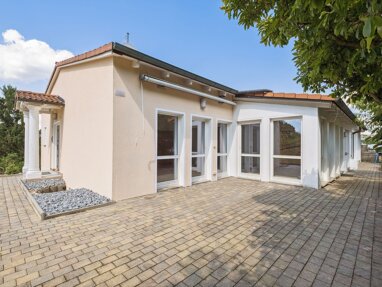 Einfamilienhaus zum Kauf 799.000 € 8 Zimmer 274 m² 1.841 m² Grundstück Lappersdorf Lappersdorf 93138