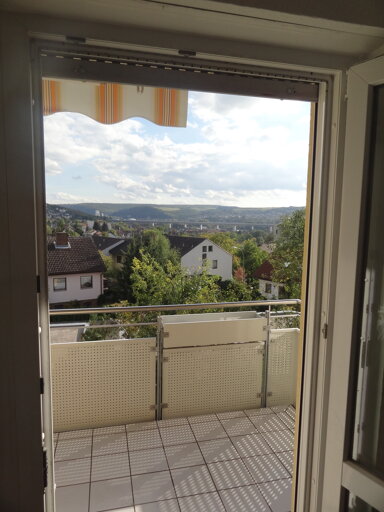 Wohnung zur Miete 1.100 € 3,5 Zimmer 105 m² Geschoss 1/2 Veitshöchheim Veitshöchheim 97209