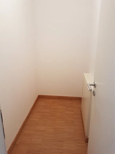 Wohnung zum Kauf provisionsfrei 240.000 € 3 Zimmer 128 m² frei ab sofort Lindenallee Wahlbezirk 01 Bad Homburg vor der Höhe 61350