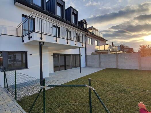 Wohnung zur Miete 2.950 € 5 Zimmer 140 m² Geschoss -1/2 frei ab sofort Holtzendorffstraße 26 Obergiesing München 81549