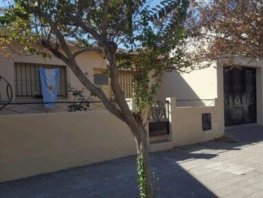 Einfamilienhaus zum Kauf 150.000 € 3 Zimmer 49 m² 300 m² Grundstück Bahia Blanca 8000
