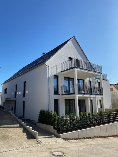 Wohnung zum Kauf provisionsfrei 509.000 € 4,5 Zimmer 101,4 m² 1. Geschoss frei ab sofort Notzingen Notzingen 73274