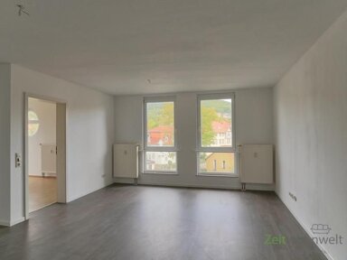 Wohnung zur Miete 295 € 2 Zimmer 49,7 m² 3. Geschoss frei ab sofort Meiningen Meiningen 98617