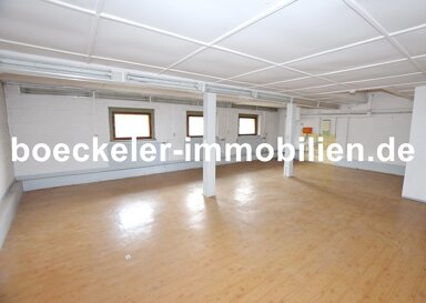 Büro-/Praxisfläche zur Miete provisionsfrei 1.085 € 6 Zimmer 217 m² Bürofläche Naumburg Naumburg 06618