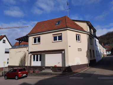 Mehrfamilienhaus zum Kauf 385.000 € 8 Zimmer 216 m² 256 m² Grundstück Sinsheimer Straße 45 Nußloch Nußloch 69226
