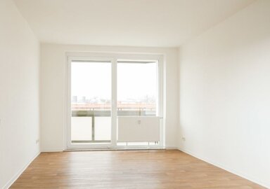 Wohnung zur Miete 423 € 3 Zimmer 61,3 m² 3. Geschoss frei ab 01.01.2025 Wielandstraße 18a Olvenstedter Platz Magdeburg 39108