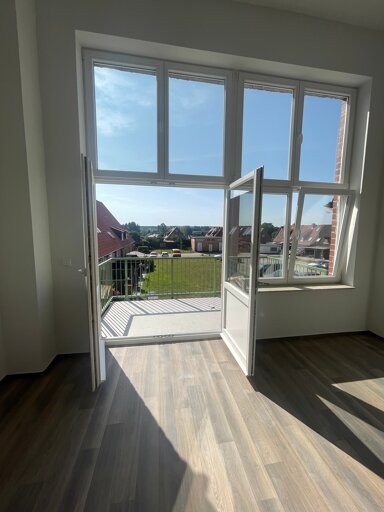 Wohnung zur Miete 895 € 2 Zimmer 97,6 m² 1. Geschoss frei ab sofort Heinestraße 9b Malchow 17213