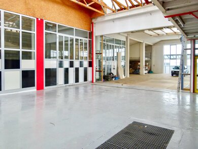 Lagerhalle zur Miete provisionsfrei 1.045 m² Lagerfläche teilbar ab 205 m² Werkstraße 10 Zollhaus Blumberg 78176