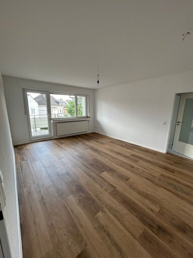 Wohnung zur Miete 480 € 2 Zimmer 64 m² 2. Geschoss Moerser Str. 267 Hochheide Duisburg 47198